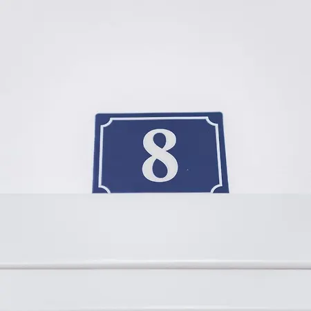 With Ac And Balcony By Pikhost Appartement Golem (Tirana)