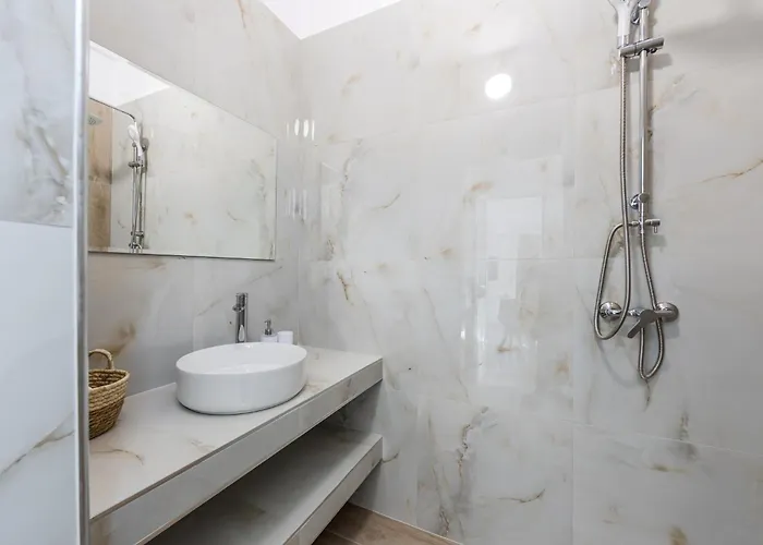 With Ac And Balcony By Pikhost * Golem (Tirana)